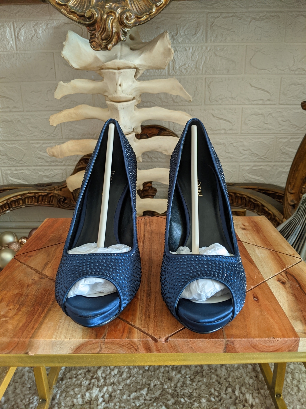 Le Chateau Navy Blue Open-Toe Crystal Evening Heels Size 8